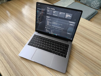 Ultrabook Realme Book Prime, super stav, záruka do 23.7.2025 - 2