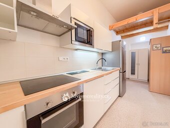 Prodej zrekonstruovaný a vybavený byt 1+kk, 25 m2 - ul. Havl - 2