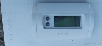 Prodám digitální týdenní termostat CM507A - 2