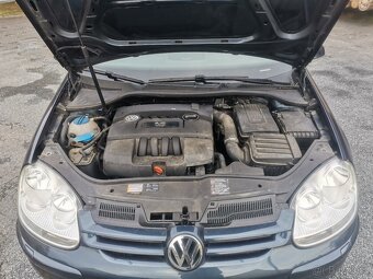 Volkswagen Golf - 2