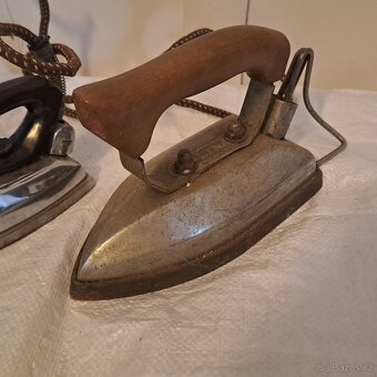 Retro žehličky - 2