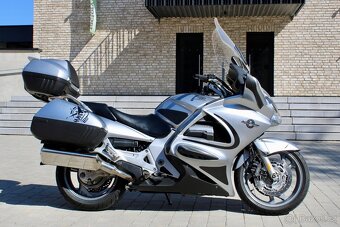 Honda ST 1300 Pan European - 2