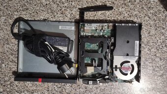 M630e i3-8145U 256GB NVME Wifi/BT 4GB DDR4 adaptér Win11 - 2