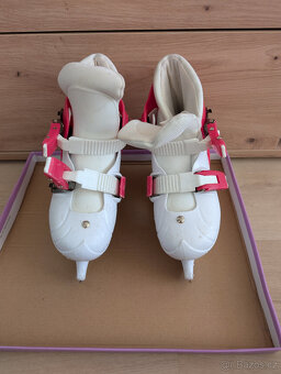 Dívčí zimní brusle S (29-32) - 2