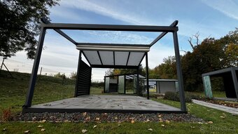 Pergola s motorem a stahovací PVC plachtou - 4×3 m - 2