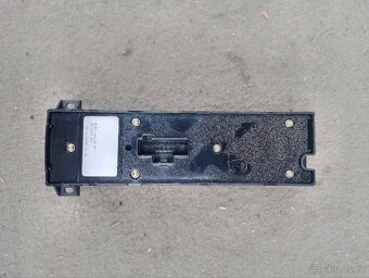 Ovládání stahování oken Ford Focus ii - 2