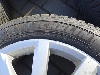 VW Golf 205/50R17 - 2