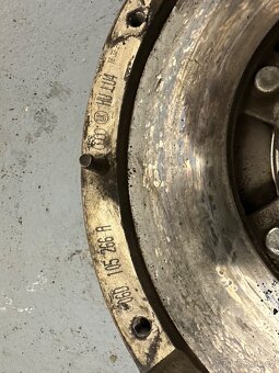 Audi A4 2.0TFSi spojková sada - 2