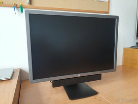 Prodám LCD monitor HP EliteDisplay E241i + reproduktor - 2