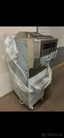 Zmrzlinový stroj - Carpigiani XVL 3P Steel - 2