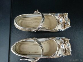 Dívčí boty na podpatku - 2