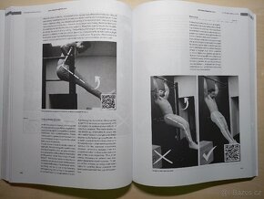 Prodám knihu Understanding calisthenics - 2