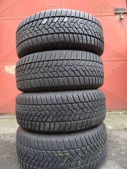 Zimní pneu Dunlop Winter SP5 ,205/55/16, 4 ks, 6 a 8 mm - 2