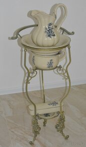 Retro porcelánový mycí set na kovovém stojanu - 2