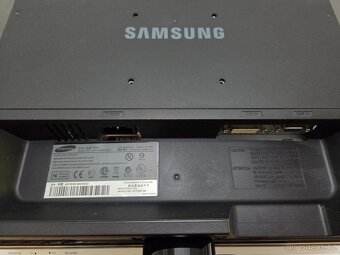 Monitor Samsung - 2