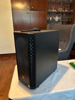 Herní pc + Monitor - 2