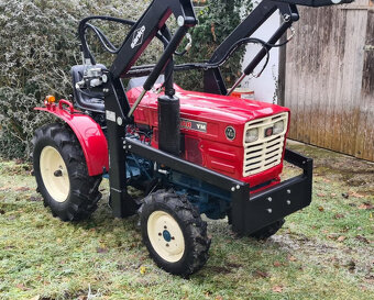 Traktor Yanmar YM 1401 - 2