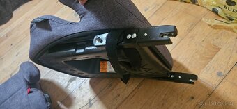 Bomimi - podsedák - 22-36Kg - málo používané - izofix - 2
