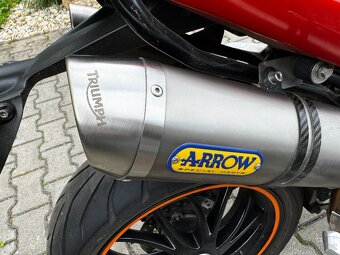 Triumph Speed Triple 1050 - 2