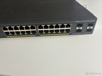 24 portový switch Cisco Catalyst WS-C2960-24PS-L - 2