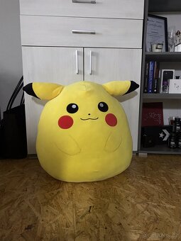 Pikachu squishmallow plyšák - 2