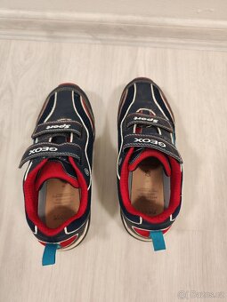 Sportovní dětské boty značky GEOX, vel. 37 - 2