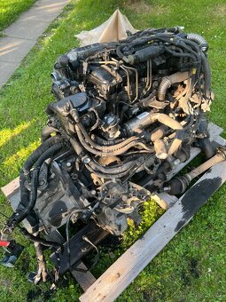 Motor z citroena c4 2006, 66kw 1.6 tdi, 260 000 km najeto - 2