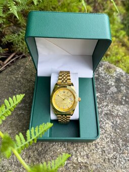 Rolex Datejust | 41mm | Gold Dial - 2