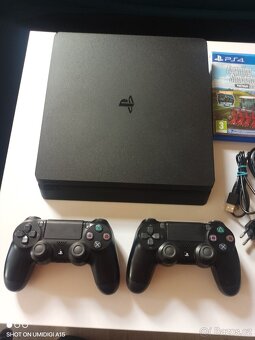 Playstation 4 Slim - 2