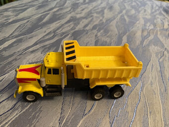Ikonický nákladní vůz, verze Kenworth W900 - 2