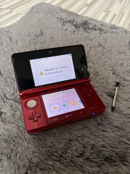 Nintendo 3DS + Animal Crossing - 2