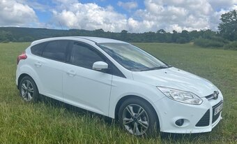 Ford Focus 1.0 EcoBoost Champions Edition - 2