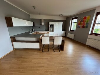 Pronájem bytu 3+kk s balkónem a garáží, 90 m², Opava - 2