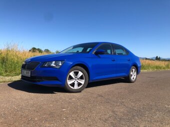 Škoda SuperB 1.majitel původ ČR najeto 42000 KM - 2
