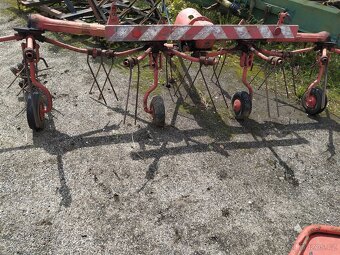 Obraceč píce Fahr KH4, záběr 3,8 m, tažený, s kardanem - 2