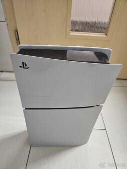 REZERVOVANÉ.Nefunkční PS5 Slim DE - 2