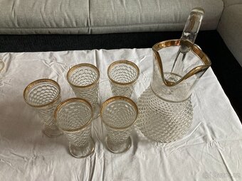 starožit. skleněné soupravy  I. republika - 2