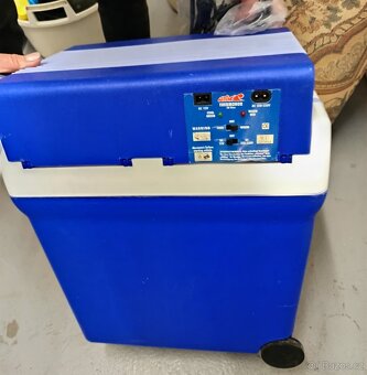 Chladnička do auta 12V - 2