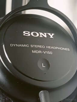 Sony MDR-V150, sluchátka - 2