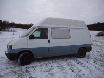 T4 2,5 75kw  5 míst - 2