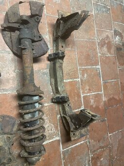 Přední náprava Escort MK2 - 2