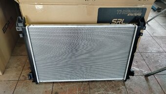 Prodám chladič motoru Chrysler pacifica - 2