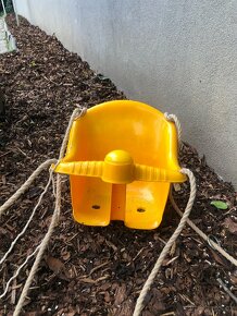 Dětská houpačka s pískátkem - 2