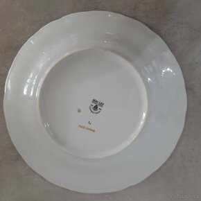 Keramický zlacený talíř - podkovy. - 2