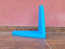 Polička plastová rohová - 2