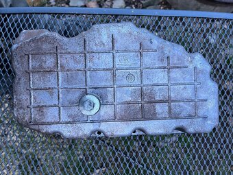 Jeep grand cherokee olejová vana - 2