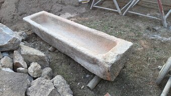 Kamenné koryto 192x44x30cm - 2