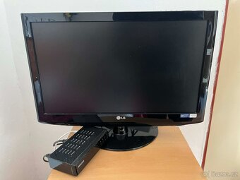 Televize LG,Set-top box Sencor - 2