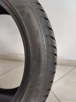 245/45 R19 Celoroční - 2