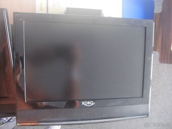 LCD DVD + TV XORO - 2